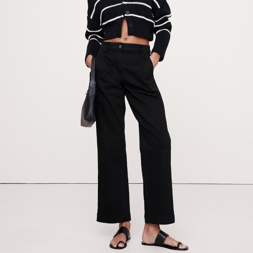 Banana Republic The Weekender Straight Leg Pant size 6 Black